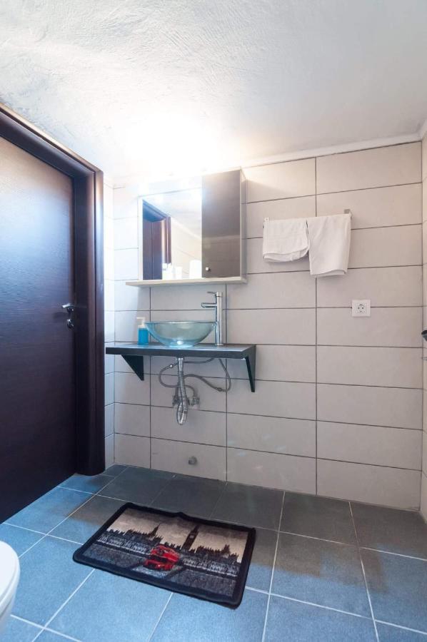 Villavictoria Marias View Pool Apartment Peraia  Exterior photo